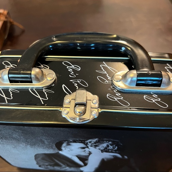 Elvis Presley Lunch Box; The Wertheimer Collection - Picture 6 of 10